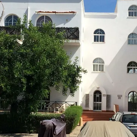 Garden- 2 Bedrooms-2pools-2 Balconies شقة *