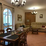 Garden- 2 Bedrooms-2pools-2 Balconies Appartement Tavira