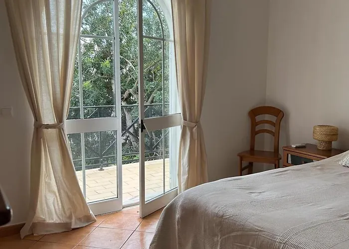 Garden- 2 Bedrooms-2pools-2 Balconies Apartament