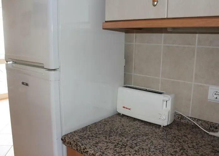 Garden- 2 Bedrooms-2pools-2 Balconies