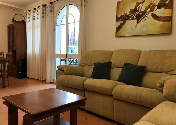 Apartament Garden- 2 Bedrooms-2pools-2 Balconies *