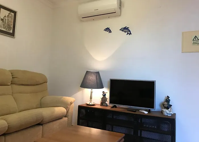 Garden- 2 Bedrooms-2pools-2 Balconies